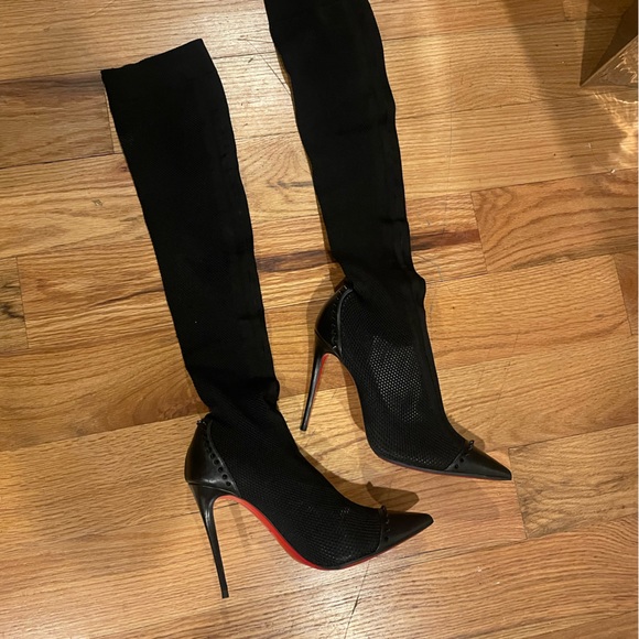 Christian Louboutin | Shoes | Black Christian Louboutin Red Bottom ...